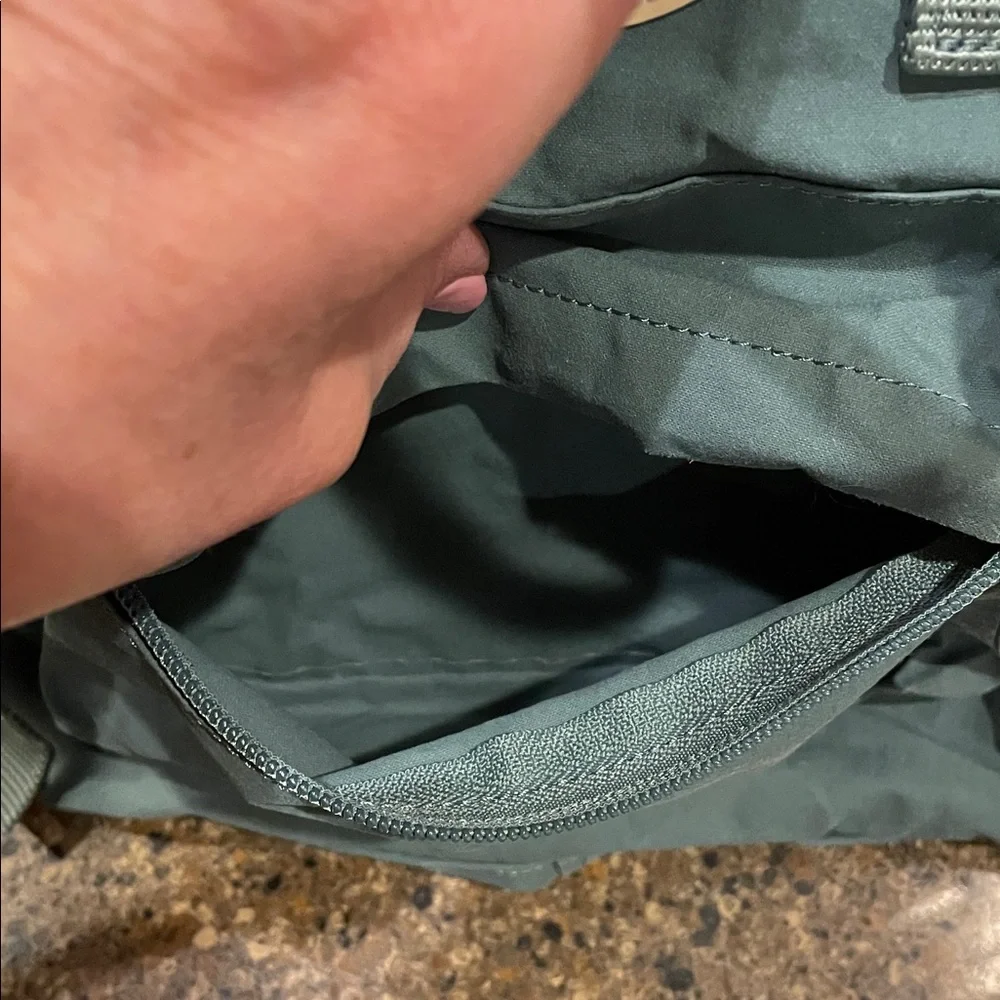 Fjallraven Kanken Frost Green Backpack - Picture 15 of 16